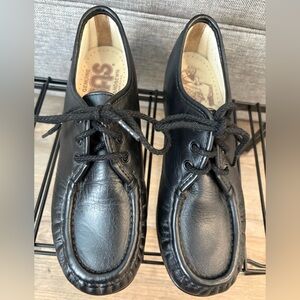 SAS  Black Leather Women's shoes